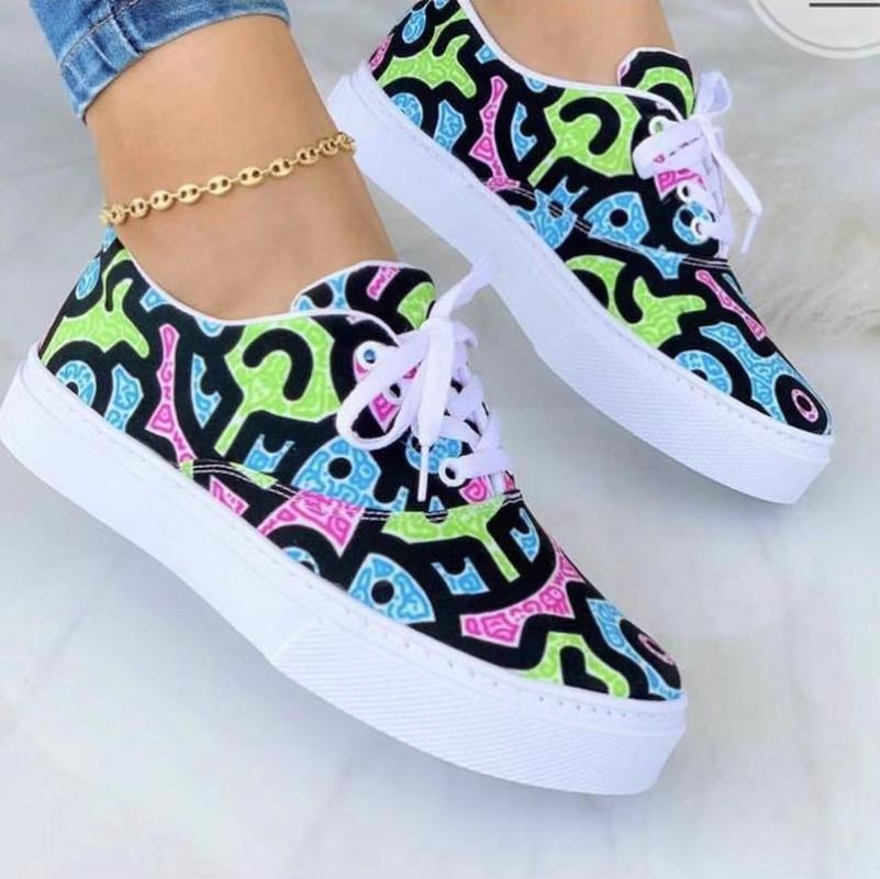 Dub Gurl Graffiti Canvas Women Sneakers